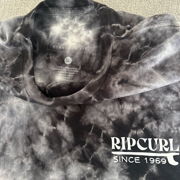 Men’s Ripcurl tee - Picture 2 of 2
